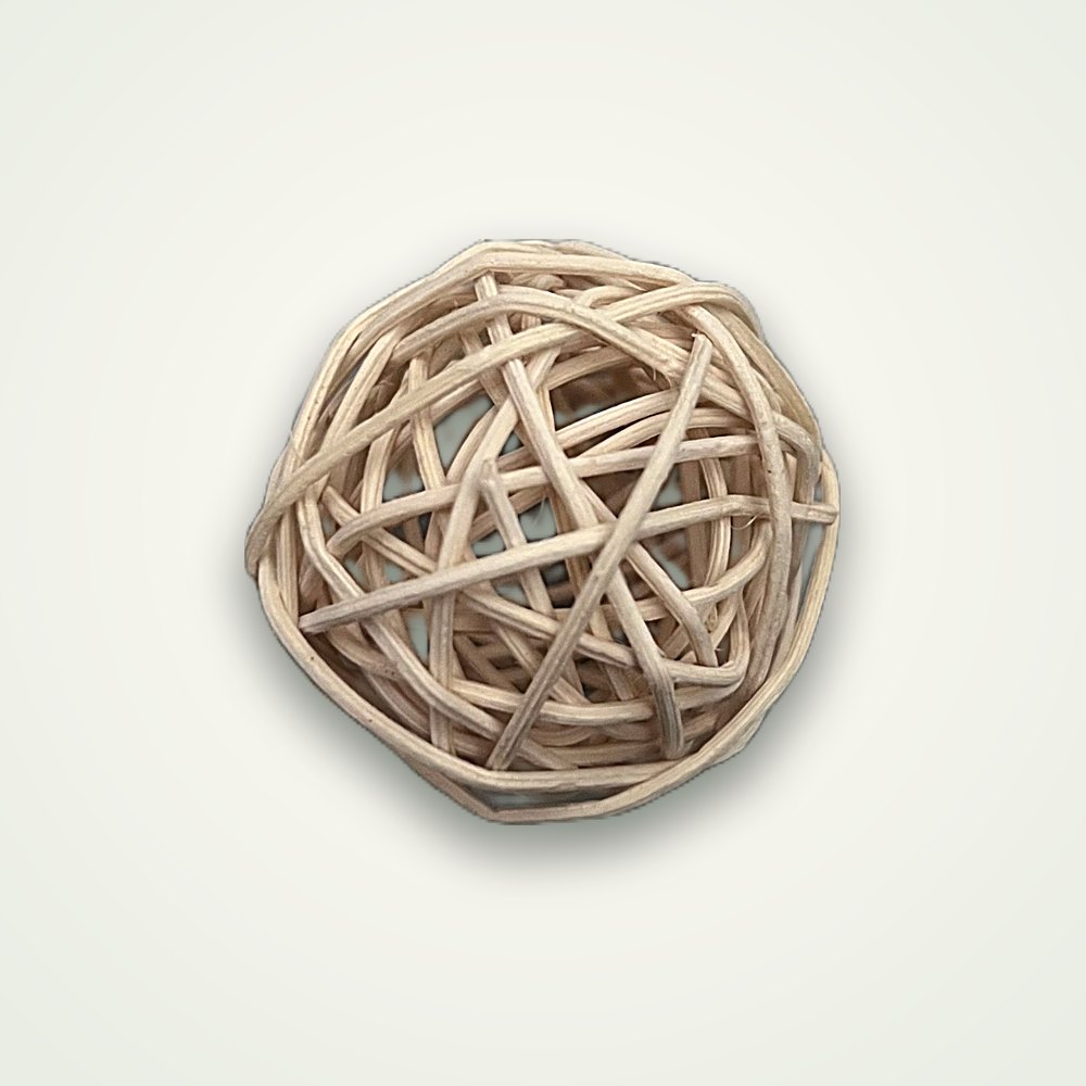 Natural unbleached rattan woven ball chew toy for rabbits, wholesale
